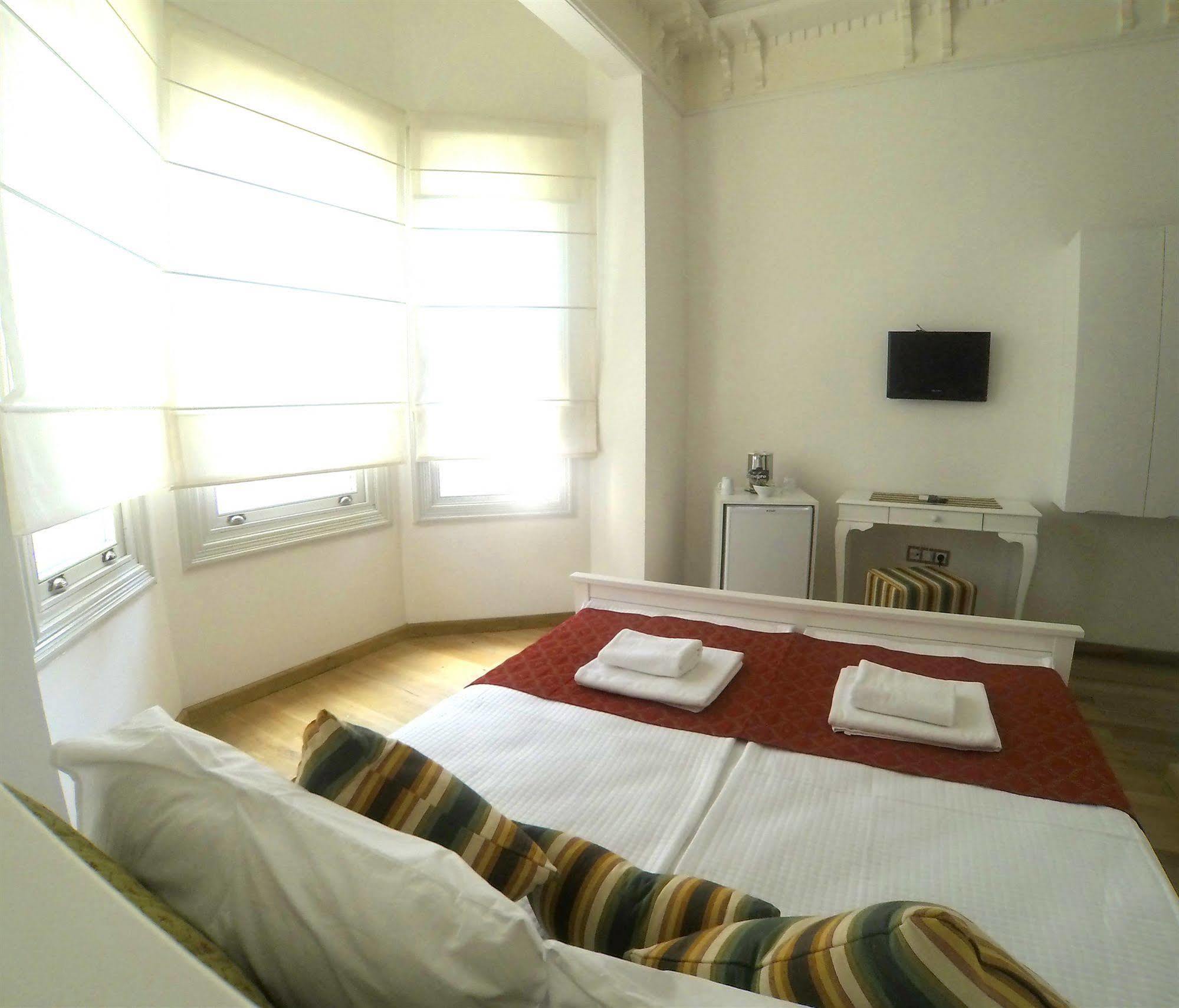 Pi Art Butik Otel อิสตันบูล ภายนอก รูปภาพ